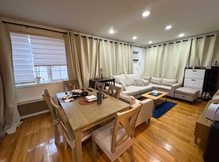 4207 161st St #3, Flushing, NY 11358