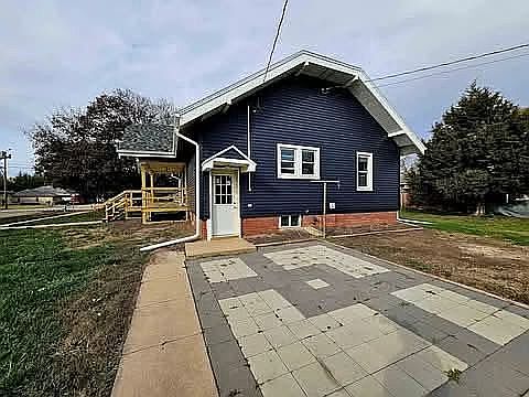 4th image of 508 7th St