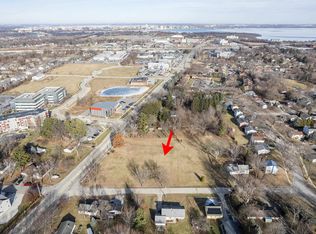 2735 Rimrock Rd, Madison, WI 53713