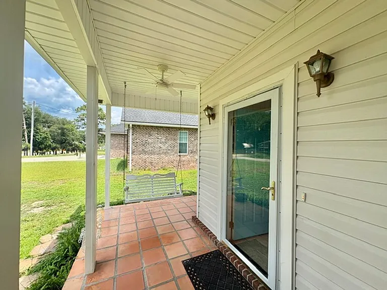 120 Juniper Dr — Photo 4