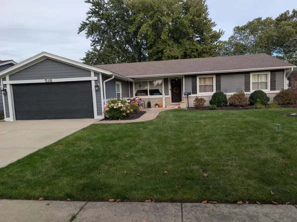 518 Exmoor Rd, Elk Grove Village, IL 60007