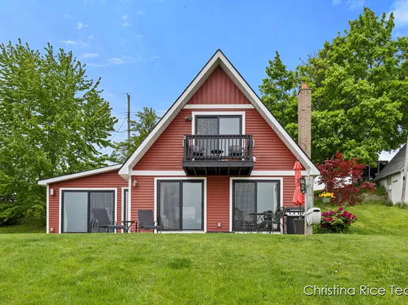 5124 Gahan St NE, Rockford, MI 49341