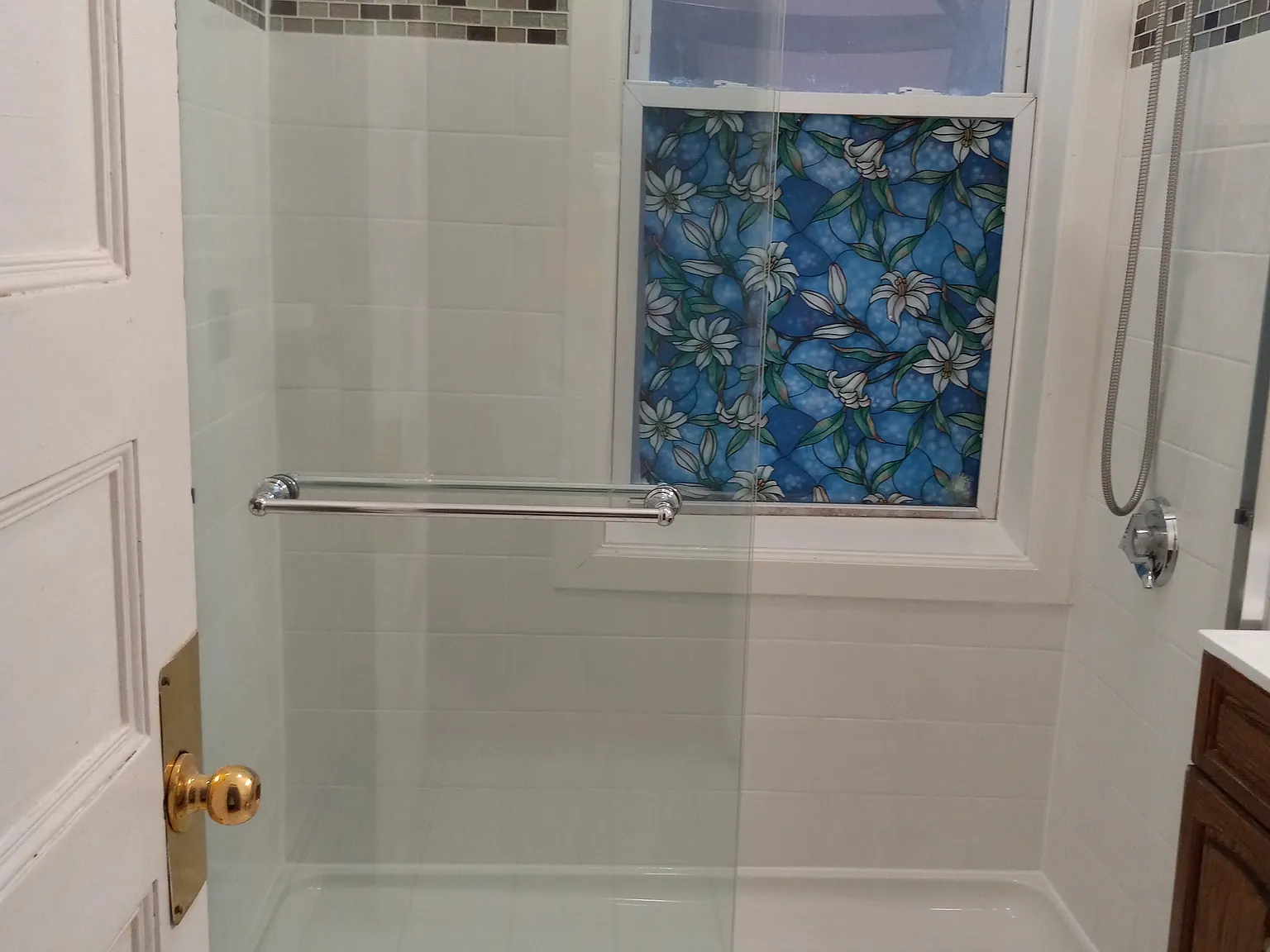 4 bed, 1200 sqft, $5,350 — Photo 2