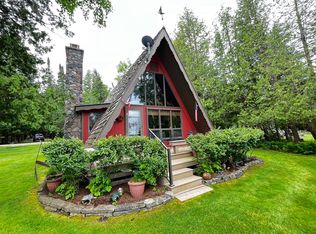 1781 Thul Ln, Indian River, MI 49749