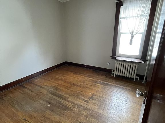 2nd image of 124 Winthrop Ave #1