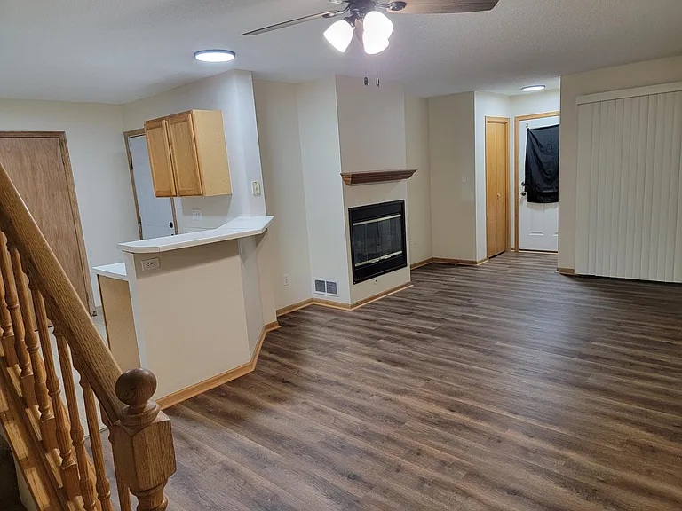 1319 SE Delaware Ave #3 — Photo 11
