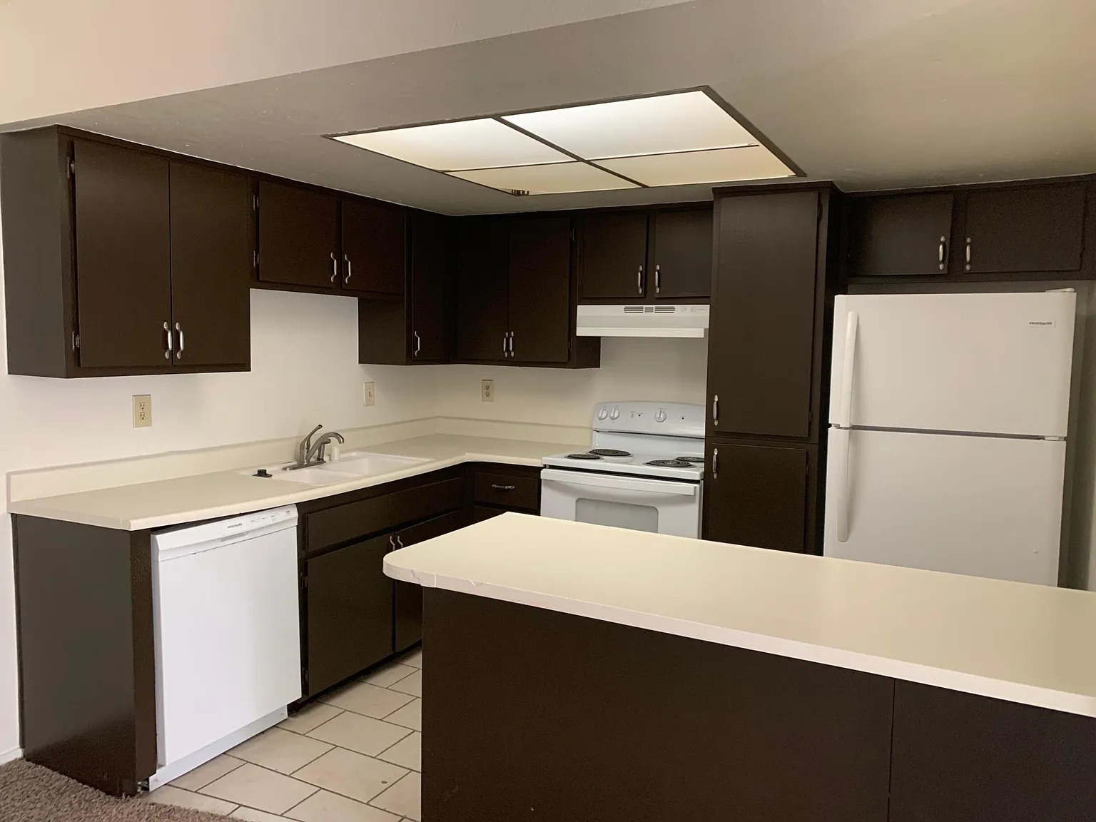 2 bed, 1132 sqft, $1,000 — Photo 1