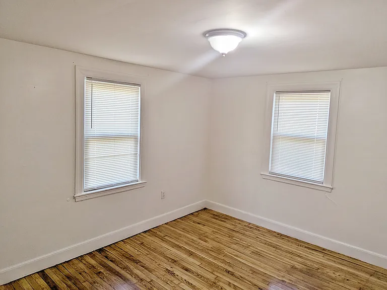 111 Gladeside Ave #1 — Photo 11