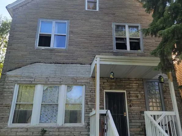 (undisclosed Address), Chicago, IL 60617