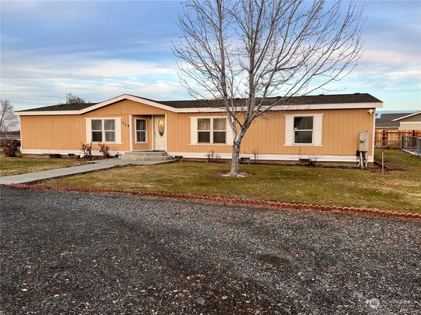 734 Lakeside Way SW, Mattawa, WA 99349