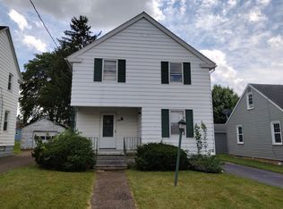 422 W Wilson St, Struthers, OH 44471