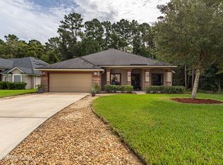 816 Reflection Cove Rd E, Jacksonville, FL 32218