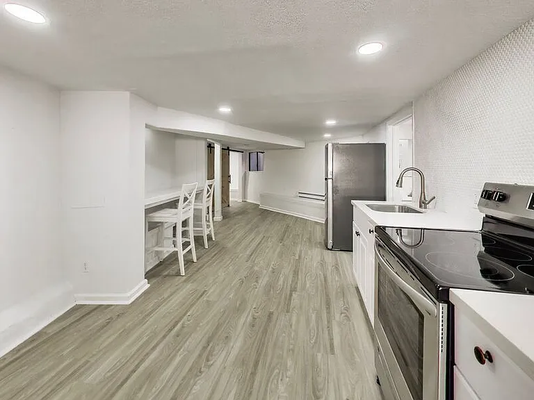 7361 Claremont Ave #3 — Photo 2