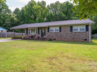 4118 Greenhaven Ln, Gastonia, NC 28056