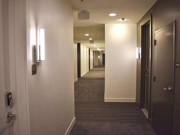 3rd image of 3701 Marion St #305