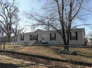 735 NE Michigan Ave, Topeka, KS 66616