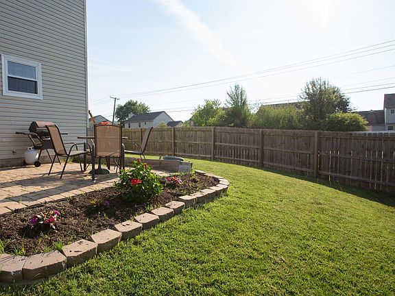 4th image of 5897 Brookmont Dr