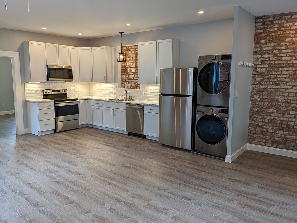 1st image of 4153 Botanical Ave Floor 2