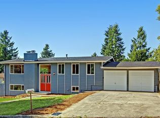 9608 S 216th St, Kent, WA 98031