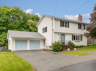 9 York Ter, Lynn, MA 01904
