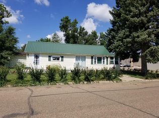 117 2nd Ave SW, Beulah, ND 58523