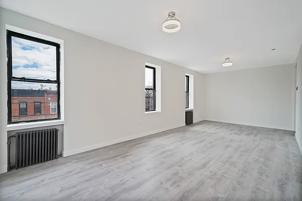 Rented by Avenue Sotheby's International Realty | media 33