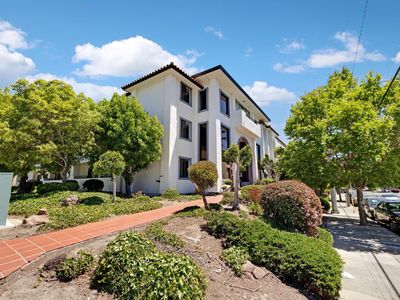 1396 El Camino Real Unit 302, Millbrae, CA, 94030