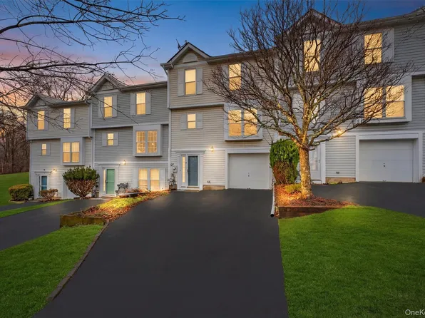 15 Helen Court, Beacon, NY 12508