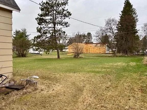2nd image of 505 5th St W