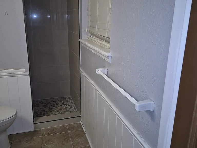 1414 E Boyd St — Photo 20