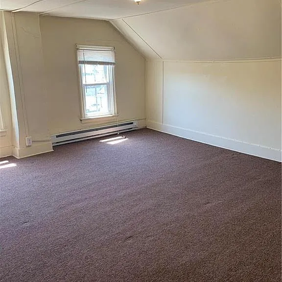 102 N 4th St #2 — Photo 17
