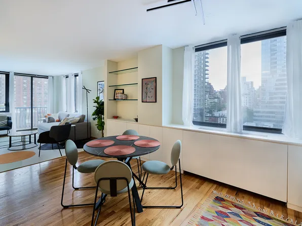 343 East 74th Street image 2 of 10