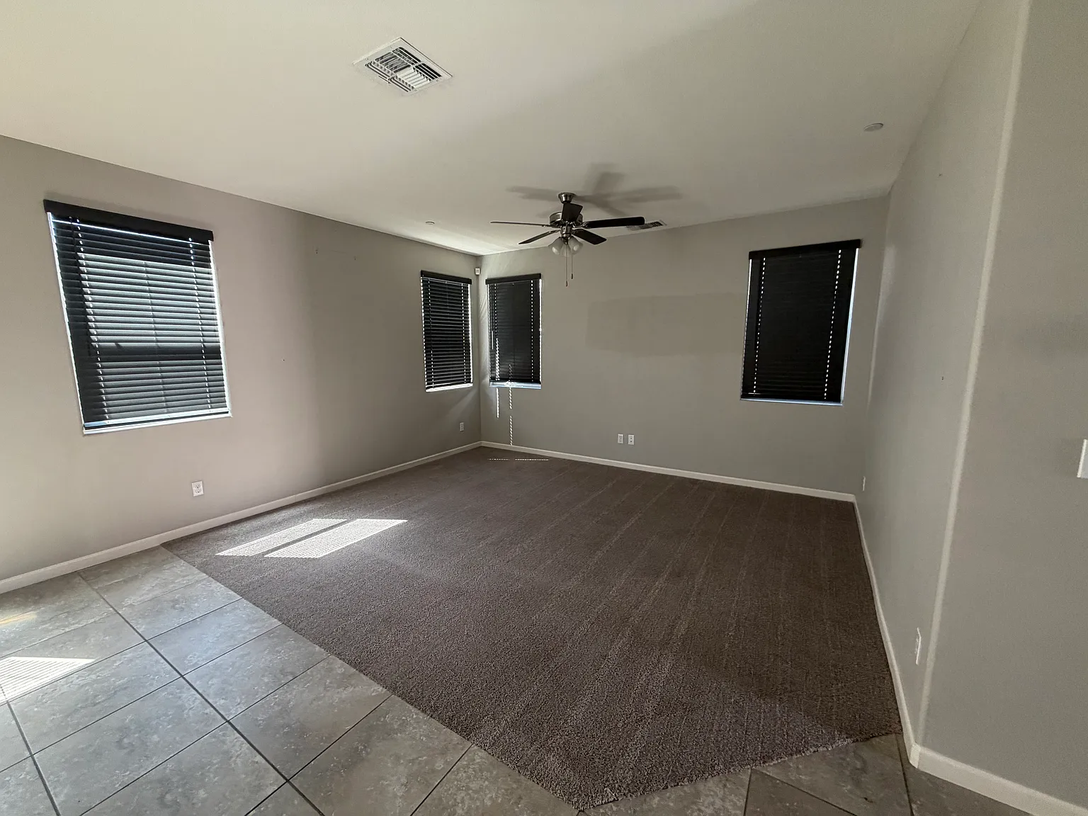 4 bed, 2.5 bath, 2116 sqft, $2,500 — Photo 3