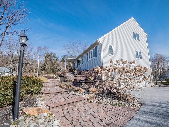 2nd image of 133 Larson Dr