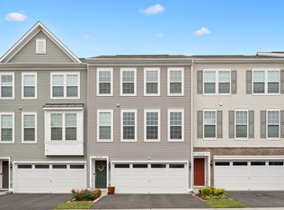 9154 Wyche Knoll Ln, Manassas, VA 20110