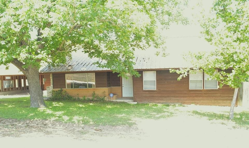 1st image of 1523 Marion Dr