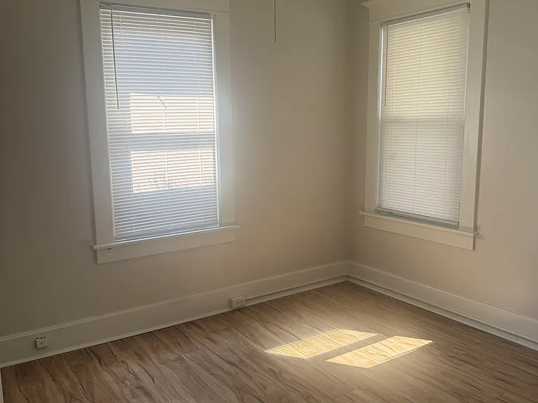 22 Browning St — Photo 21