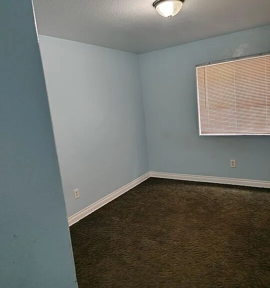 10516 Avalon Blvd — Photo 5
