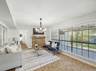 5318 King George Dr, San Antonio, TX 78229