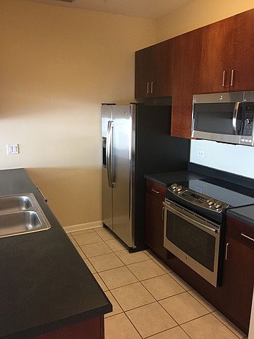 1st image of 1210 Chicago Ave APT 402