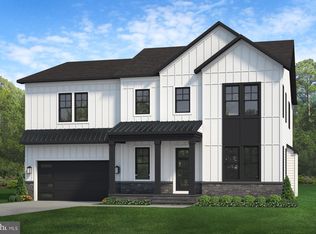 6528 36th St N, Arlington, VA 22213