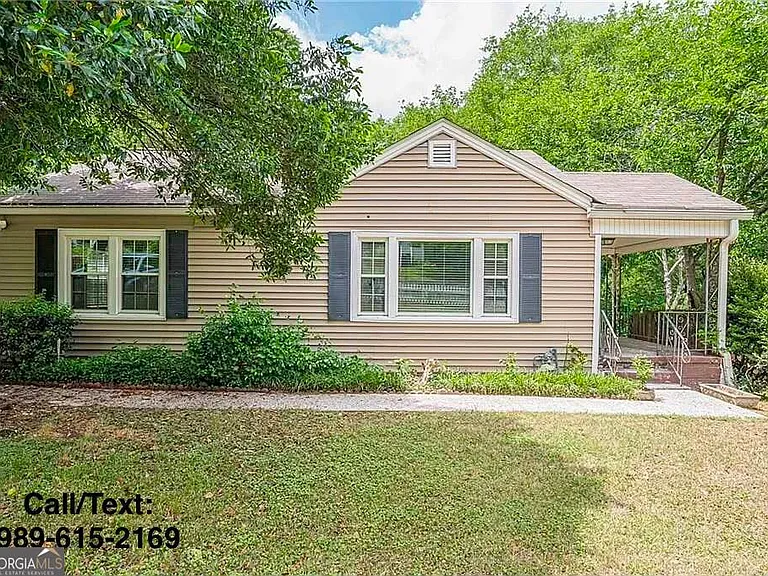 267 Amy Dr NE — Photo 1