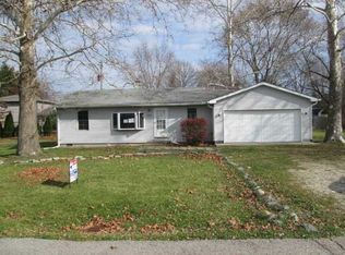 5125 Willow Rd, Zionsville, IN 46077