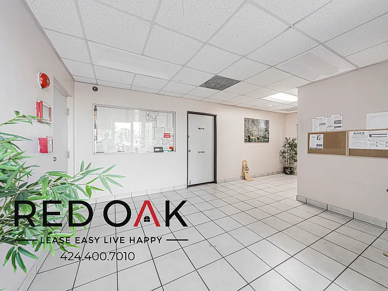 8309 Cedros Ave #308 — Photo 21