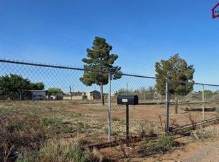 5142 Rexview Rd, Las Cruces, NM 88012