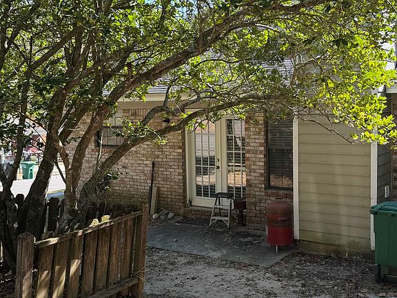 2nd image of 1591 Misty Garden Way