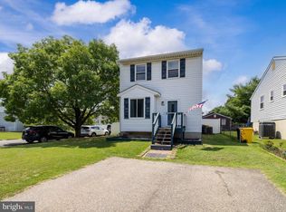 7858 E Shore Rd, Pasadena, MD 21122