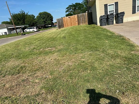 2nd image of 513 NW 61st St