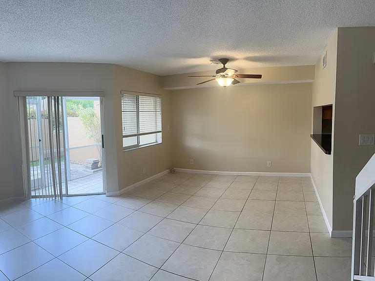 7885 NW 7th Ct #406 — Photo 21