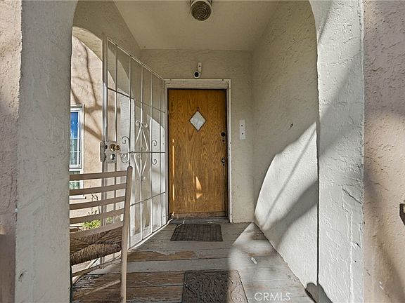 3rd image of 21129 Santa Clara Rd